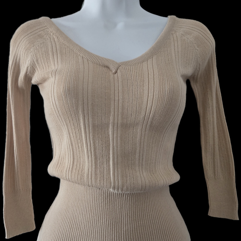 Chic Beige Ribbed Knit Top